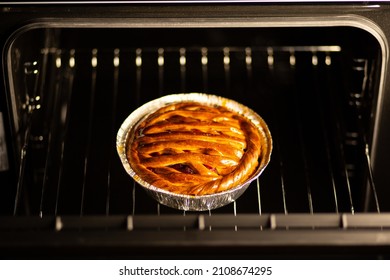 Cherry Pie. Cherry Pie In The Oven. Fresh Pie From The Oven. The Hostess Baked Pastries In The Oven. Summer Dessert. Summer Pie. Thanksgiving Baking
