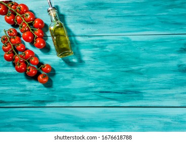 tomates cerezos y botella