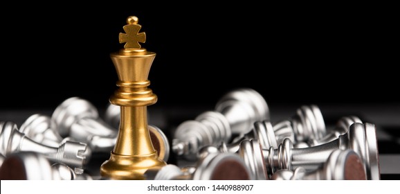 Chess game competition business concept , Business competition concept Fighting and confronting problems, threats from surrounding problems. Exhibited under the concept of games.