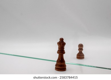 chess pieces, wrong mirror reflection, inferiority complex