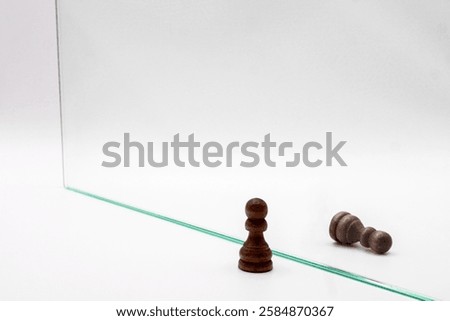 chess pieces, wrong mirror reflection, psychological problems
