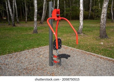 Chest Press Machine In Outdoor Gym