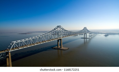 Chester, PA USA 11-19-2016
Commodore Barry Bridge