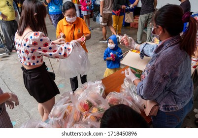 Chiang Mai Thailand, 04-30 2020. Due To Covid 19 Pandemic, Starving People On Queue For Free Food Distribution. 