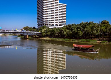 Chiang Mai. Thailand. 22/12/2018. Mae Ping River