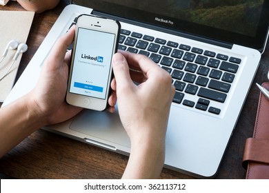 CHIANG MAI, THAILAND - JAN 09,2016: Apple iPhone with LinkedIn application on the screen. LinkedIn is a business-oriented social networking service.