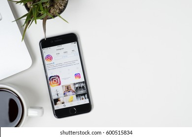 Apple Mobile Logo Images Stock Photos Vectors Shutterstock
