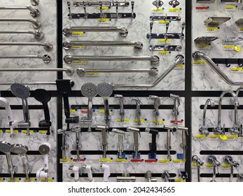 CHIANG MAI, THAILAND- SEPTEMBER 16, 2021: Retail Display Shelf Of Home Hardware And Tiles At 'HOME SUKKAPAN' Building Supplies And Department Store