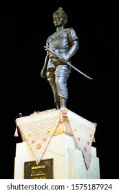 Chiang Rai, Thailand - October 8, 2019: King Mangrai Monument In Chiang Rai At Night