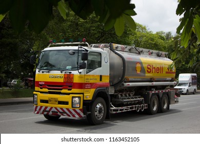 Chiangmai, Thailand - August  10 2018: Shell Oil Truck Of Pong RaVee Oil Transport Company. Photo At Chiangmai City Road.