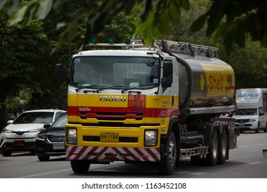 Chiangmai, Thailand - August  10 2018: Shell Oil Truck Of Pong RaVee Oil Transport Company. Photo At Chiangmai City Road.