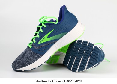 CHIANGMAI,THAILAND Dec 22,2019 :Go The Extra Mile With The Signal Running Shoe From Brooks. A DNA Foam Midsole Cushions Every Stride While The Rubber Traction Sole Adds Stability.