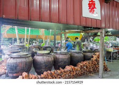 Chiayi, MAR 17, 2012 - Exterior View Of A Traditional Grill Chicken Restaurant