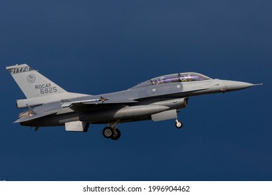 Chiayi Taiwan 24th June 2021 
A ROCAF 4th TFW F-16V Fighter Was Ready To Land At Chiayi AFB. 60 Jet Fighter Garrison At Chiayi, Makes Here Become One Of The Most Important Place Of Taiwan Air Defense.