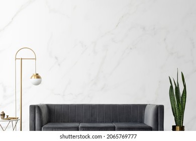 Élégant salon d'esthétique moderne de luxe du milieu du siècle avec canapé en velours gris et lampe dorée