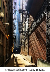 Chicago Alley Light