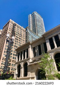 Chicago Architecture, A Combination Of Old And New Buildings.