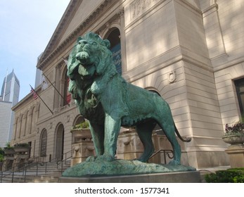 Chicago Art Institute Entrance And Lion Sculpture