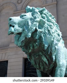 Chicago Art Institute Entrance And Lion Sculpture