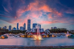 Chicago Buckingham Fountain Sunset, Chicago, IL, USA