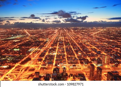 夜 ビル 屋上 の画像 写真素材 ベクター画像 Shutterstock