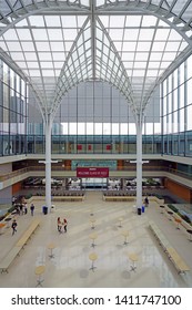 CHICAGO, IL -22 APR 2019- View Of The Main Campus Of The Highly-ranked University Of Chicago Booth School Of Business, Located In The Hyde Park Neighborhood Of Chicago.