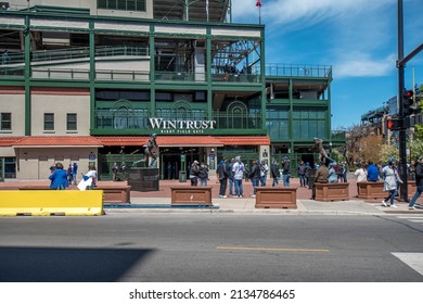 Chicago, IL April 25, 2021, People Attending A Chicago Cubs Game At Wrigley Field