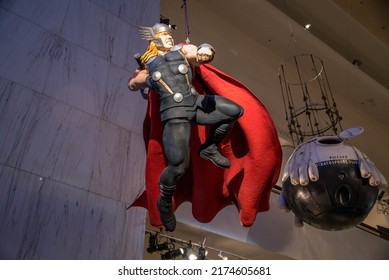 Chicago, IL May 1, 2021, Statue Of Thor With Hammer, Marvel Comics On Display In The Avengers From The Marvel Cinematic Universe