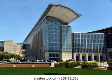 587 Mccormick Place Images, Stock Photos & Vectors | Shutterstock