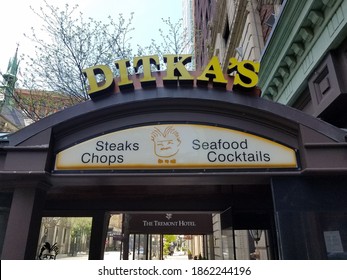 Chicago, IL May 24, 2020, Mike Ditka's Restaurant Entrance And Sign, Closed Due To The COVID-19 Coronavirus Pandemic