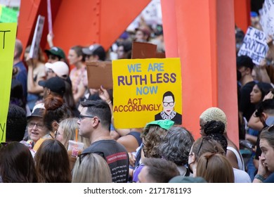 Chicago, Il USA - 06 24 2022: Large Crowds Protest The Overturning Of Roe V Wade