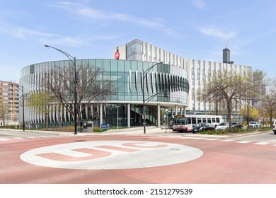 CHICAGO, IL, USA - APRIL 29, 2022: The Academic And Residential Complex At The University Of Illinois Chicago, Which Is A 151,000 Square Foot Living-learning Community.