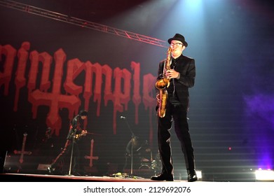 Chicago, IL  USA - February 18 2022: The Band Twin Temple Performs At Chicago's Allstate Arena In Rosemont, IL, USA.