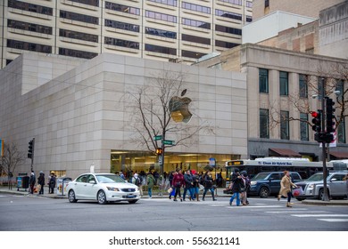 CHICAGO, ILLINOIS, USA - DECEMBER 29, 2016: Michigan Avenue Apple Store Exterior In Chicago On December 29 2016.