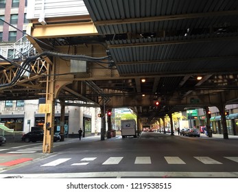 CHICAGO - NOVEMBER 2018: Chicago Elevated Train (The El) Tracks Converge Above Lake And  Wells Streets In The Downtown Loop In November 2018 In Chicago.