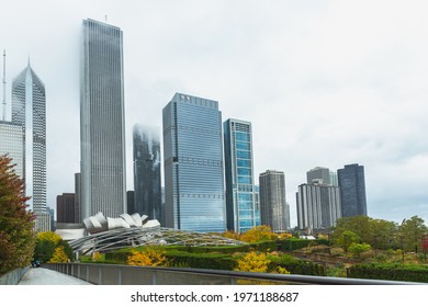 Chicago Oct 14, 2014,   Looking Towards The Jay Prtizker Pavillion In  Grant Park  With The  Chicago Skyline In The Background On A Misty, Rainy Fall Day.