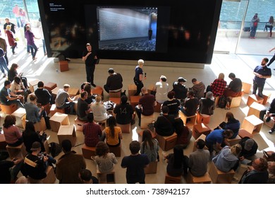 CHICAGO - OCTOBER 2017:  Shoppers Listen To A Presentation At The New Michigan Avenue Apple Store In October 2017 In Chicago. Community Lectures Are Part Of The Today At Apple Educational Program.