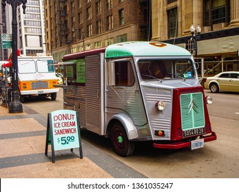 Chicago, USA - May 12, 2015: Food Truck At The Street Of Chicago