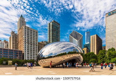 Chicago, USA - September 18, 2019 : People Are Visiting Cloud Gate In Chicago City.