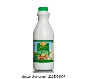 Chicago, USA - September 20, 2022: A Bottle Of Kemps Select Cultured Lowfat Buttermilk Isolated In White.