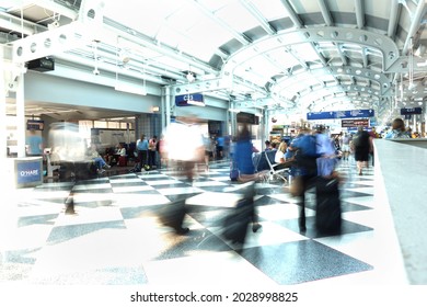 CHICAGO,IL - USA - 08-07-2021: Masked Passengers In The Concourse Of OHare International Airport