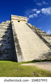 Chichen Itza Feathered Serpent Pyramid, Mexico