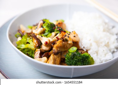 Chicken Broccoli And Mushroom Stir Fry
