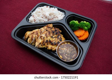 chicken grill with thai sauce style in delivery box