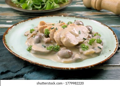 chicken meat with mushroom and cream cheese