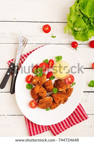 Similar – Foto Bild Falafel und Gemüse auf weißem Holzgrund. Draufsicht