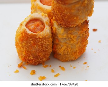 Chicken Sausage Roll Made From Bread With Cheese Sprinkles In Small Bite Size