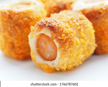 Chicken Sausage Roll Made From Bread With Cheese Sprinkles In Small Bite Size