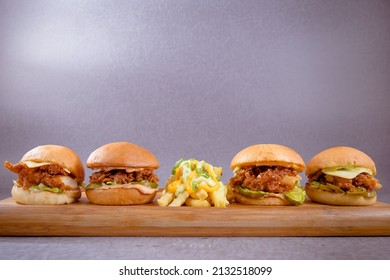 Chicken Slider With Fries, Fast Food