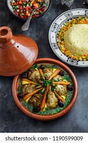 الطبخ المغربي الطحين المغربي Chicken-tajine-couscous-salad-morrocan-260nw-1190599009